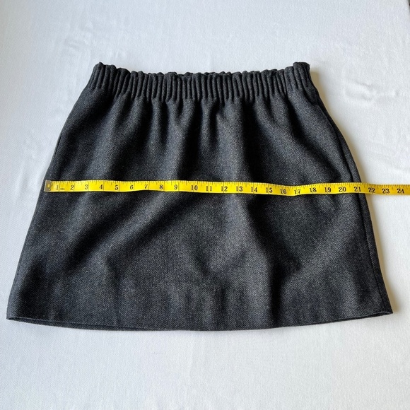 NWT - J. Crew Factory wool blend, herringbone pattern, elastic waistband skirt - Picture 6 of 13